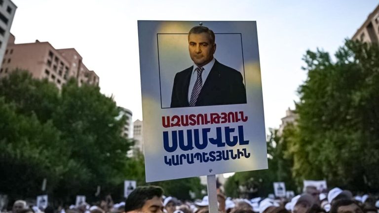 Лауреат Нобелевской премии по экономике Аджемоглу поможет движению «По-нашему» в Армении