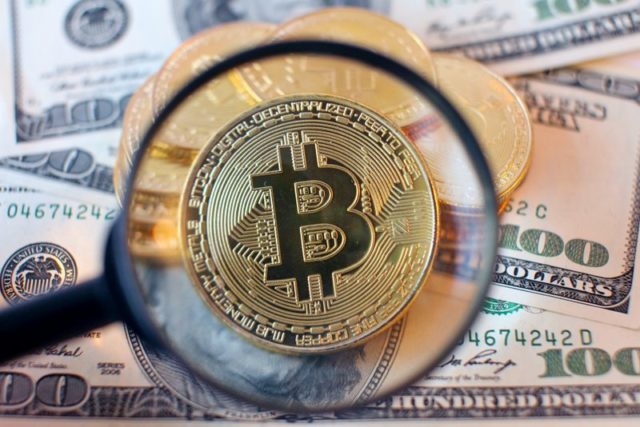 Аналитики указали на новую зависимость у биткоина