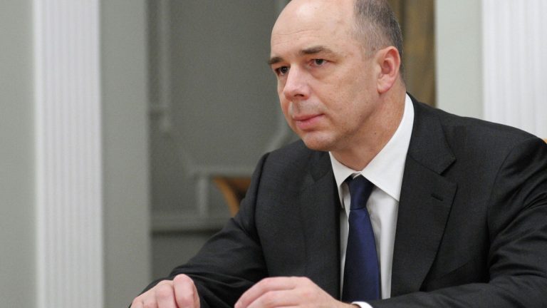 Силуанов: дефицит бюджета РФ в 2025 году составит 2,6% ВВП