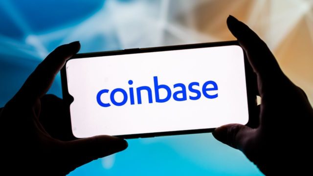 Coinbase объявила о делистинге пяти токенов