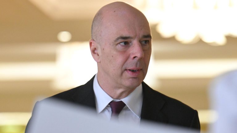 Силуанов: задача по обелению экономики стоит и на федеральном уровне, и на региональном