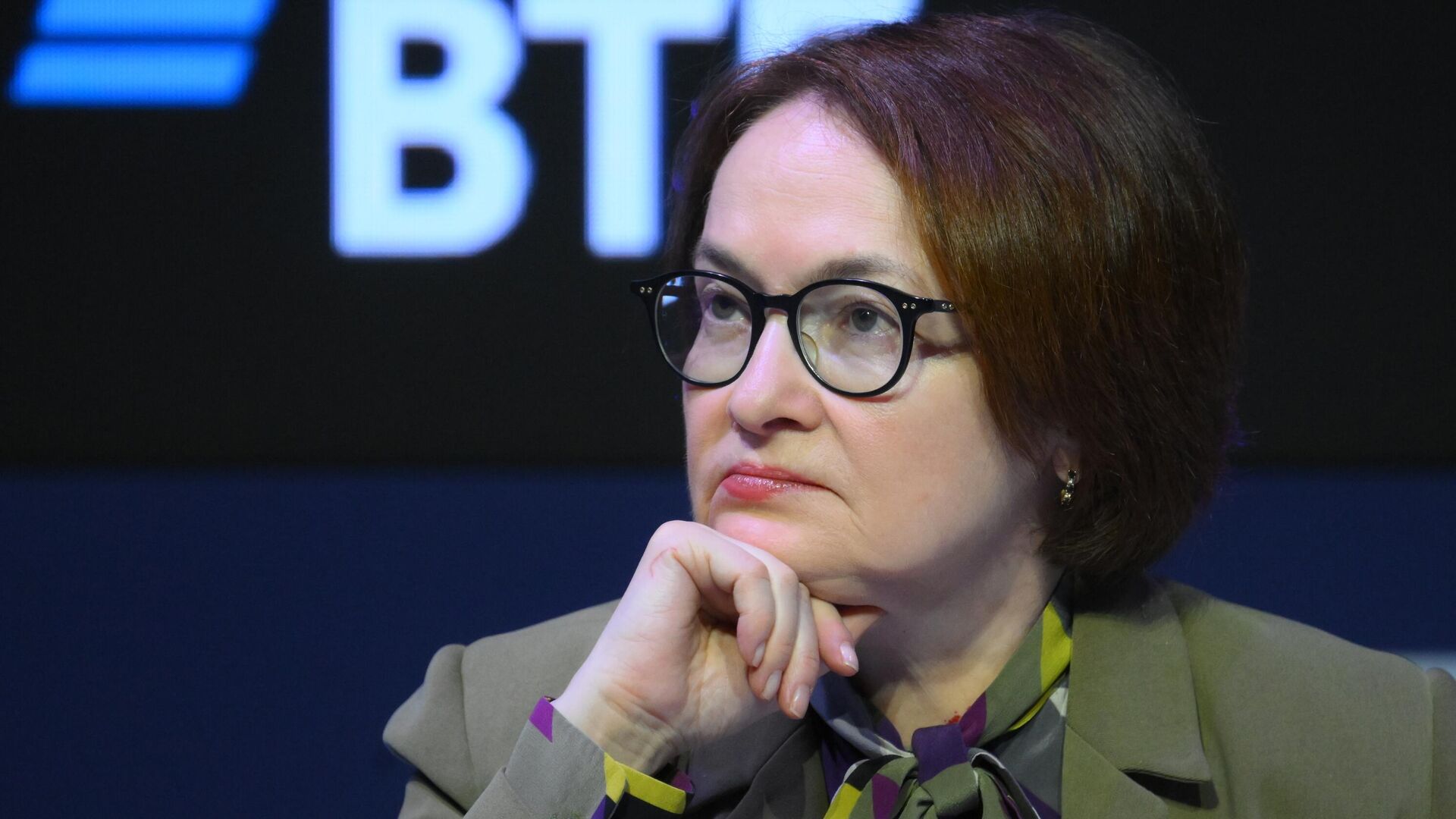 Набиуллина: доля рубля в расчетах за экспорт России составляет около 57 процентов