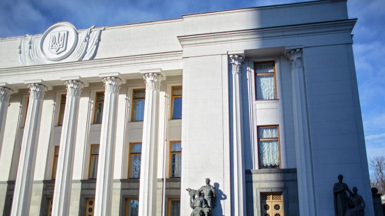 Клименко: на Украине не понимают, за счет чего финансировать дефицит бюджета