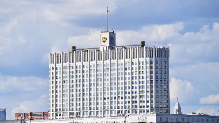 Правительство утвердило распределение дотаций Карелии, Чечне и Саратовской области