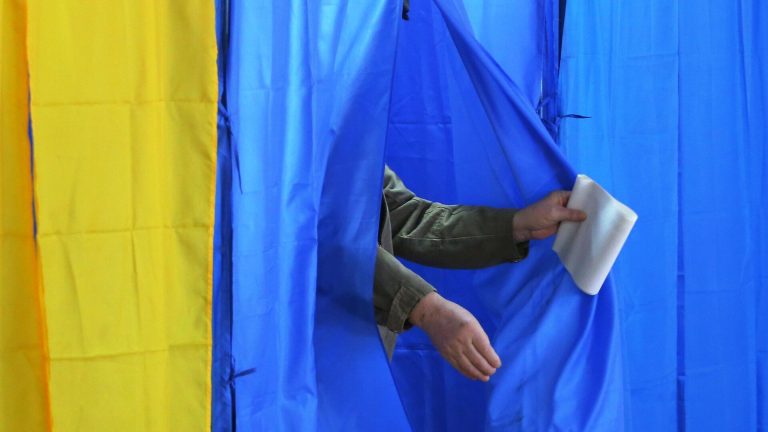 Замглавы ЦИК Дубовик: выборы на Украине будут стоить не менее $472 миллиона