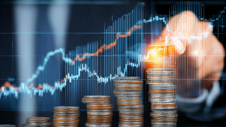 Эксперт Спинка объяснил, как выбрать альтернативу вкладам, чтобы сохранить доход