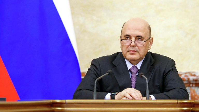 Мишустин поручил собирать от населения обратную связь о борьбе с кибермошенниками