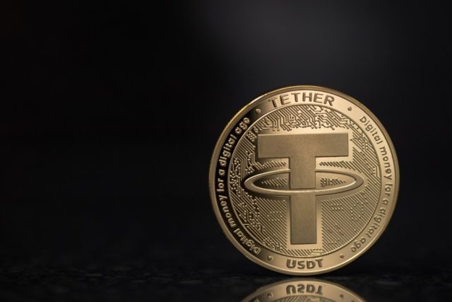 Tether купили 27 тонн золота за квартал