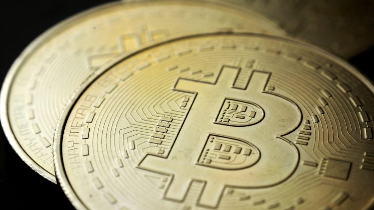 Аналитик Крайко: биткоин может опуститься до $35 000 к концу года