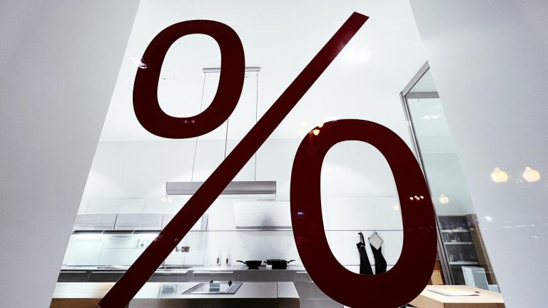 Гогаладзе: купонные выплаты по облигациям позволят гасить платежи по ипотеке