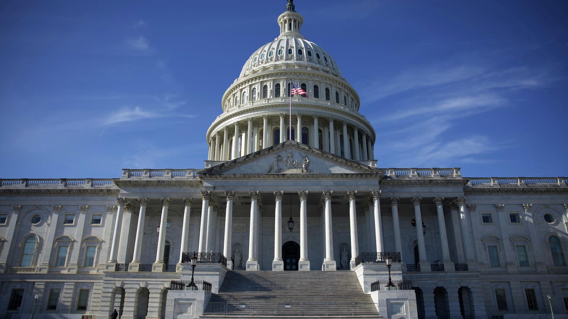 Палата представителей США приняла законопроект о финансировании шести федеральных ведомств