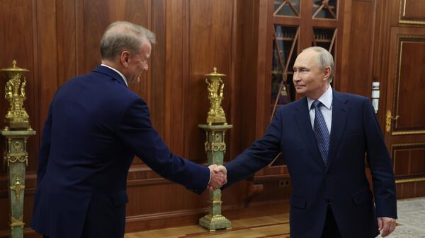 Путин встретился с главой Сбербанка Грефом