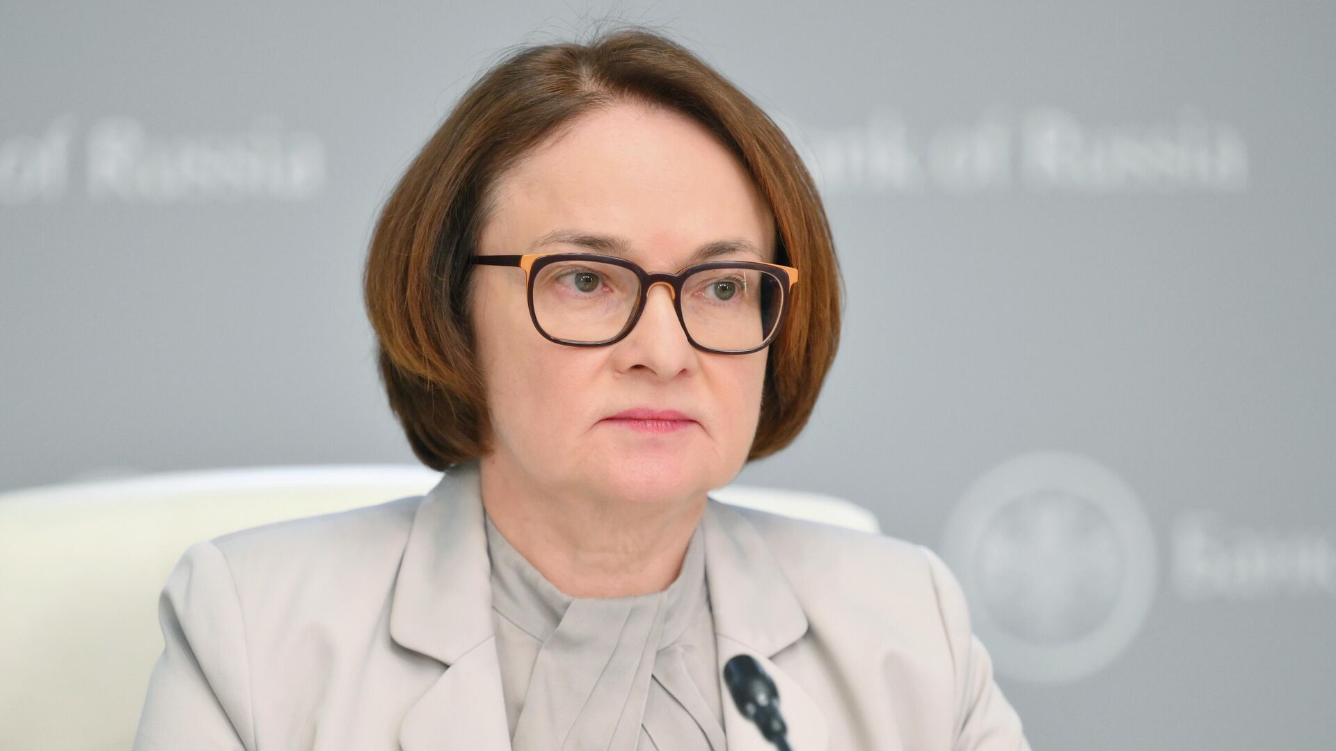 Набиуллина: ускорение инфляции в январе было ожидаемым, но волна роста уже спадает