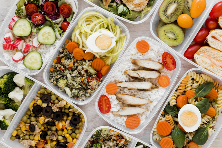 Роскачество: 65% опрошенных россиян приобретают на ужин готовую еду