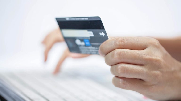 ВТБ: три из пяти россиян готовы сменить основной банк ради нефинансовых сервисов