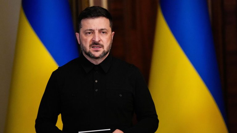 Меркурис: Зеленский признал снижение поддержки Украины со стороны США