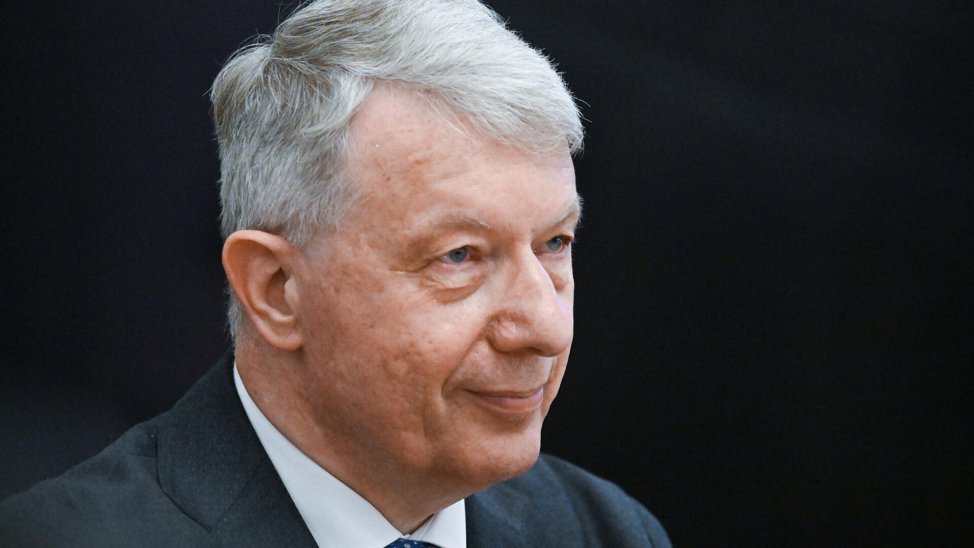 Евродепутат Картайзер: кредит ЕС продлевает конфликт, ослабляющий Украину