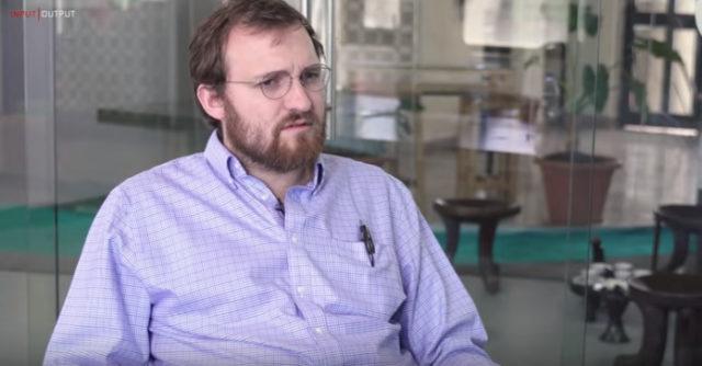 Чарльз Хоскинсон ополчился на сообщество XRP