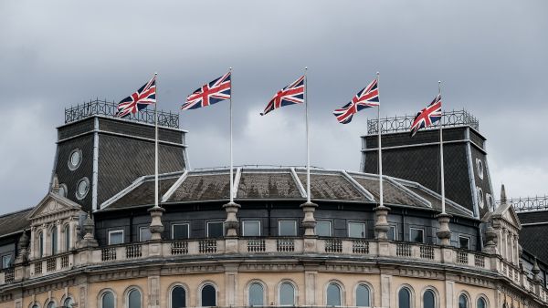 Стармер: Британия увеличит военный бюджет на 27% к 2029 году, до 105 миллиардов долларов