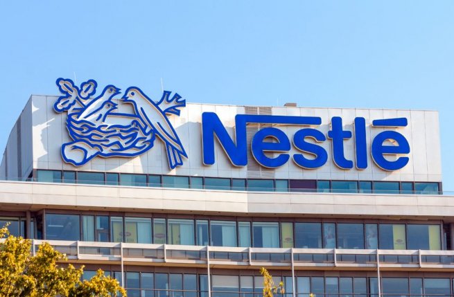 Nestle уберет искусственные красители из всех продуктов к концу 2026 года